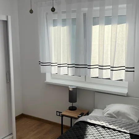 Grey House Boszkowo