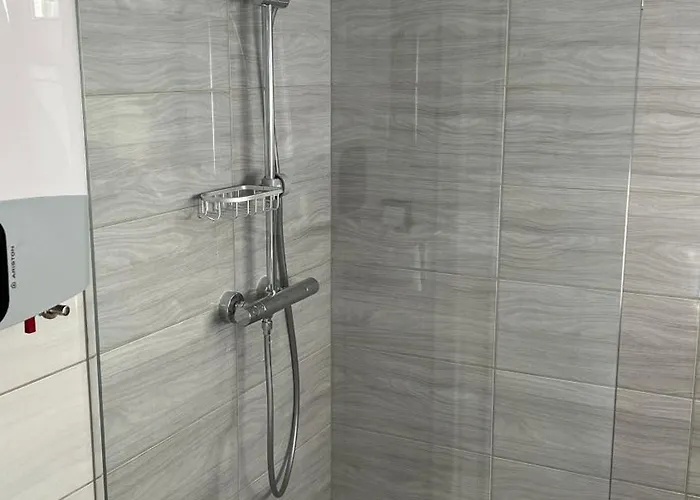 Grey House 보스즈코보