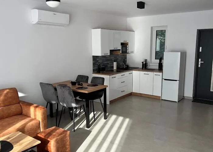 Grey House * 보스즈코보